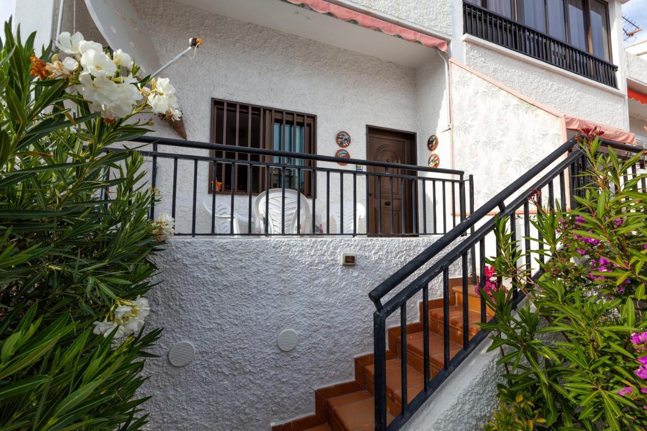 Apartamento en primera línea de playa, céntrico, tranquilo Playa de las Americas (Tenerife) Exterior foto