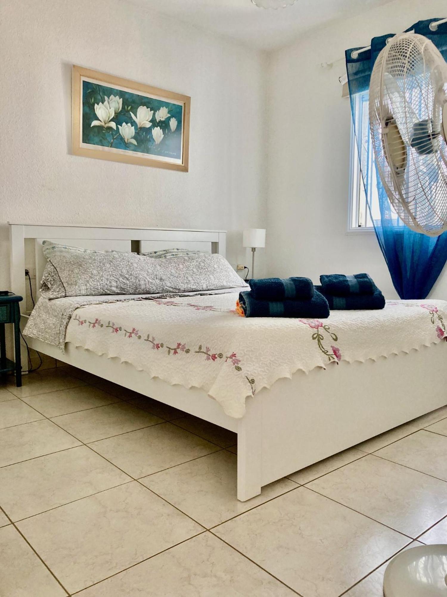 Apartamento en primera línea de playa, céntrico, tranquilo Playa de las Americas (Tenerife) Exterior foto